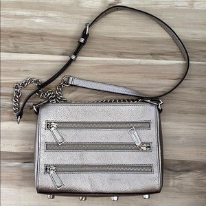 ❤️Rebecca Minkoff Silver Zip Clutch Crossbody Bag